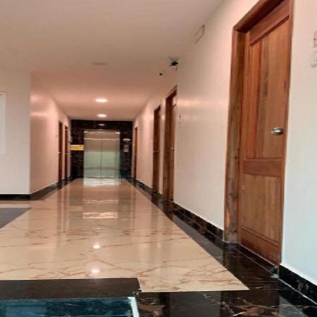 פונדיצ'רי Hotel Rani And Rani Residency מראה חיצוני תמונה