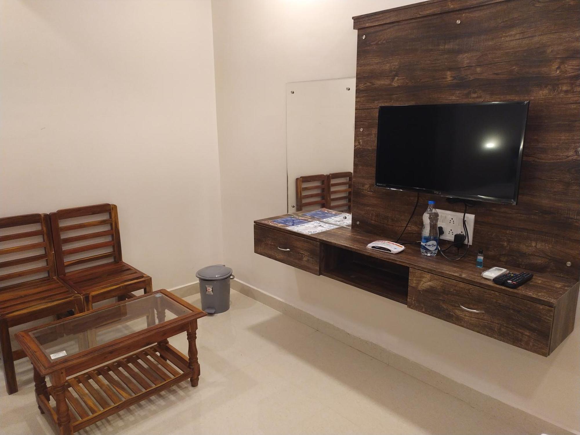 פונדיצ'רי Hotel Rani And Rani Residency מראה חיצוני תמונה