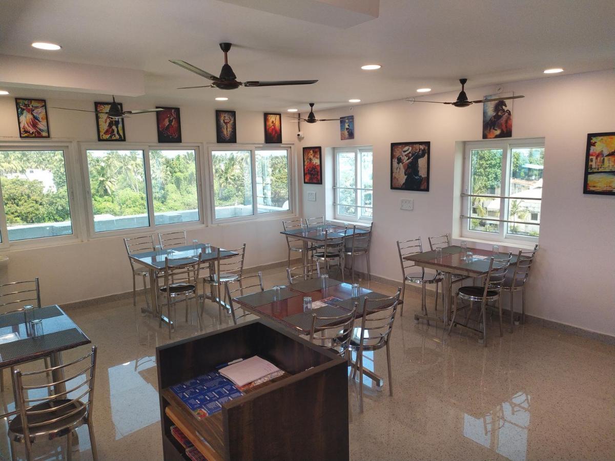 פונדיצ'רי Hotel Rani And Rani Residency מראה חיצוני תמונה